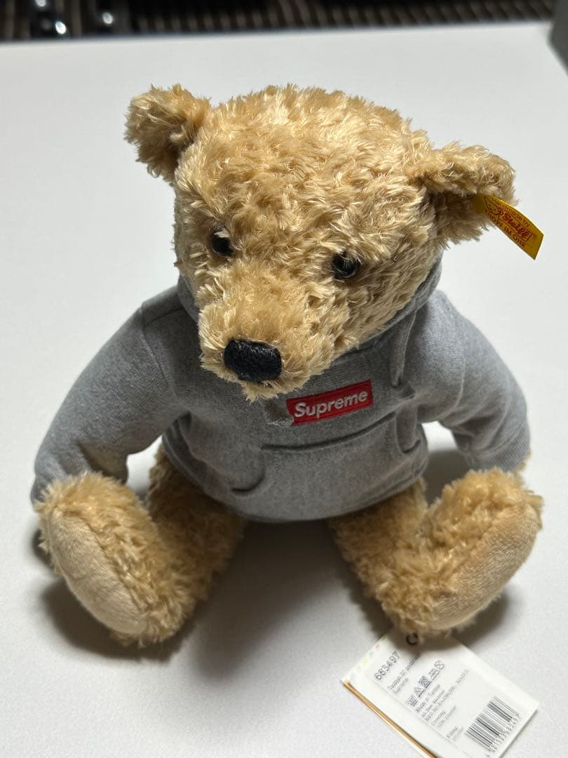 Supreme steiff bear ぬいぐるみ - メルカリ