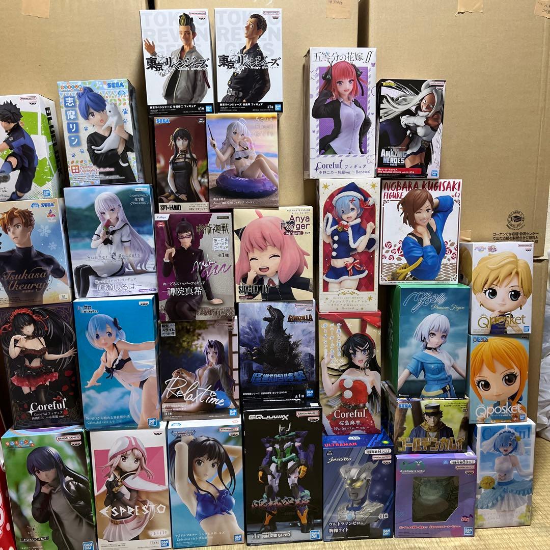 箱凹み、破れ、色褪せあり] プライズフィギュア 30体 - メルカリ