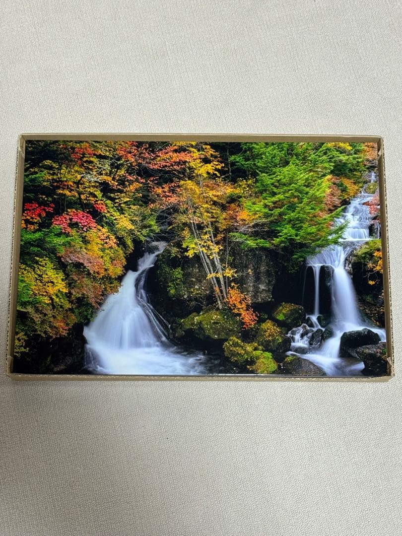 超絶景 栃木県日光市 ★龍頭の滝の紅葉★作品パネル1点物 竜頭滝の紅葉(栃木県) ｜紅葉名所2025