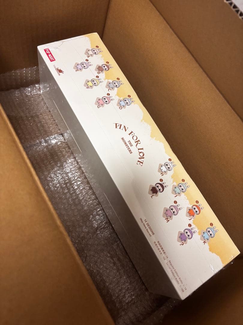 ラブブ PIN FOR LOVEアソートボックス(A-M) 黄 シュリンク付き - メルカリ