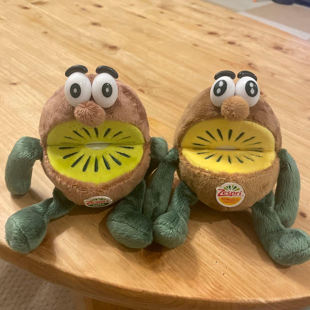 Zespri キウイフルーツ ぬいぐるみ 約15cm 2個セット - メルカリ