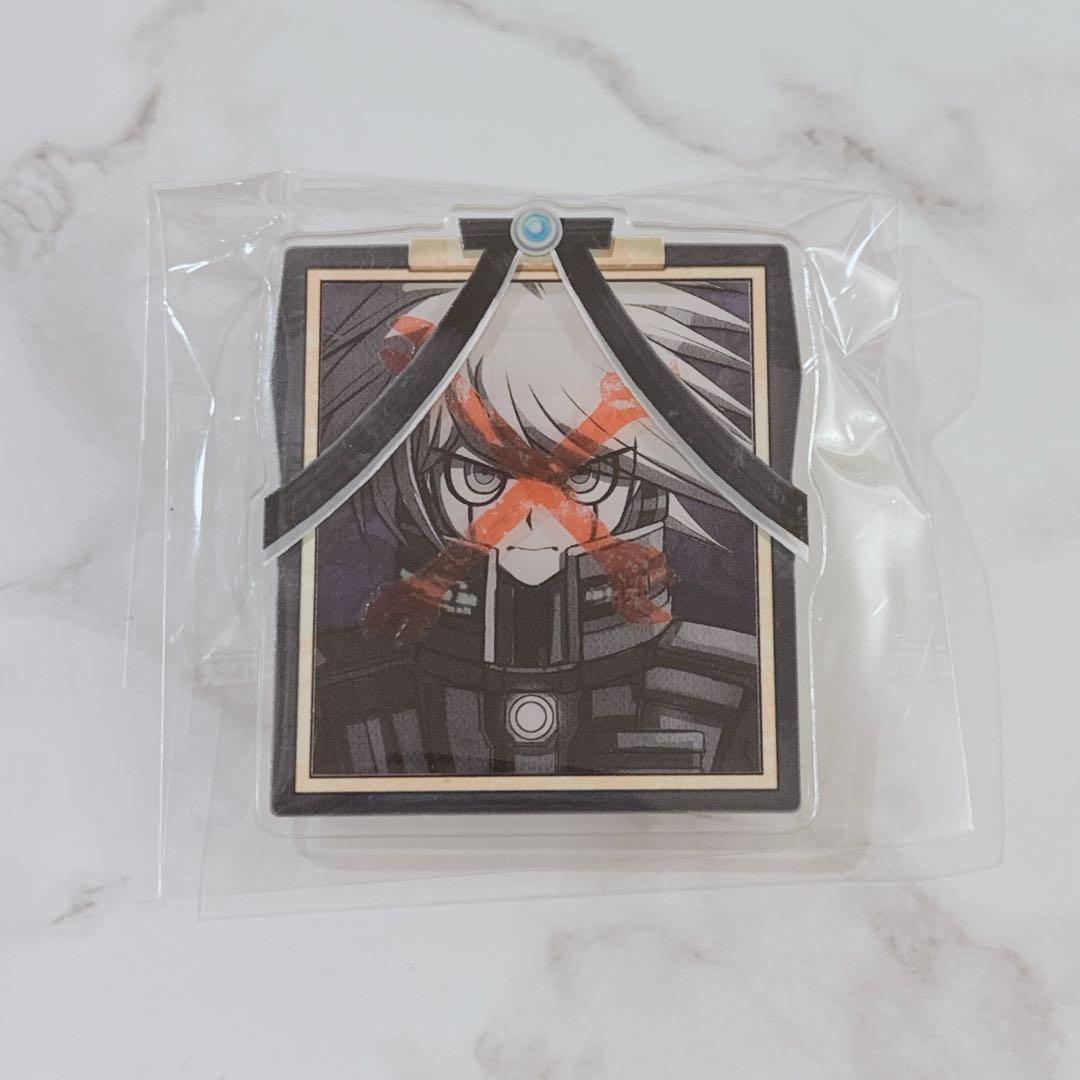 ダンガンロンパ V3 遺影 アクリルバッジ キーボ - メルカリ