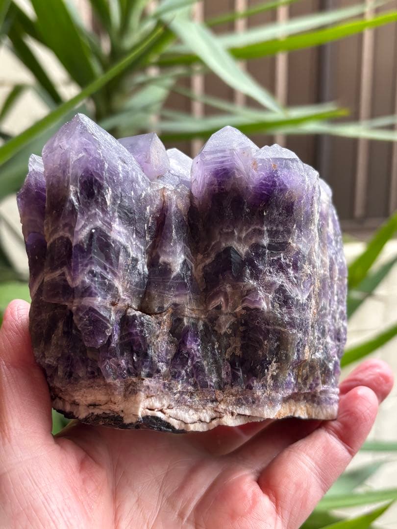 レア原石　ドリームアメジスト　夢幻紫水晶　1078g 夢の守護石　クラスター 特大サイズ アメジストクラスター 原石｜紫水晶｜アップストーン