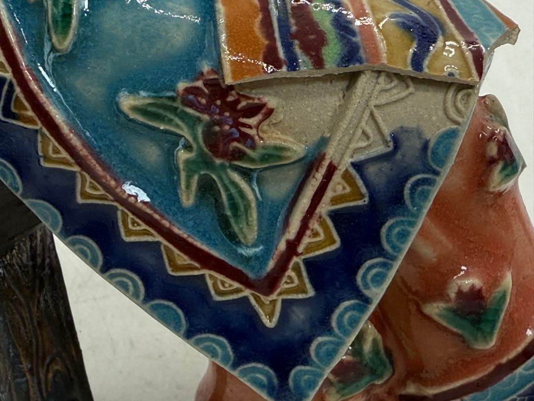 中国 林乃河作 苗家錦綉 陶器 石湾窯人物 送料込み251114 - メルカリ