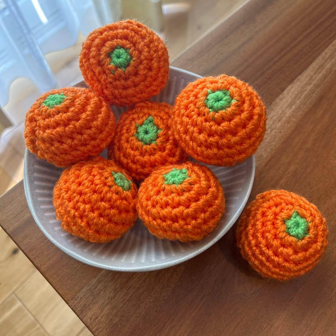 みかん 編みぐるみ ミカン 飾り かぎ針編み ハンドメイド オレンジ