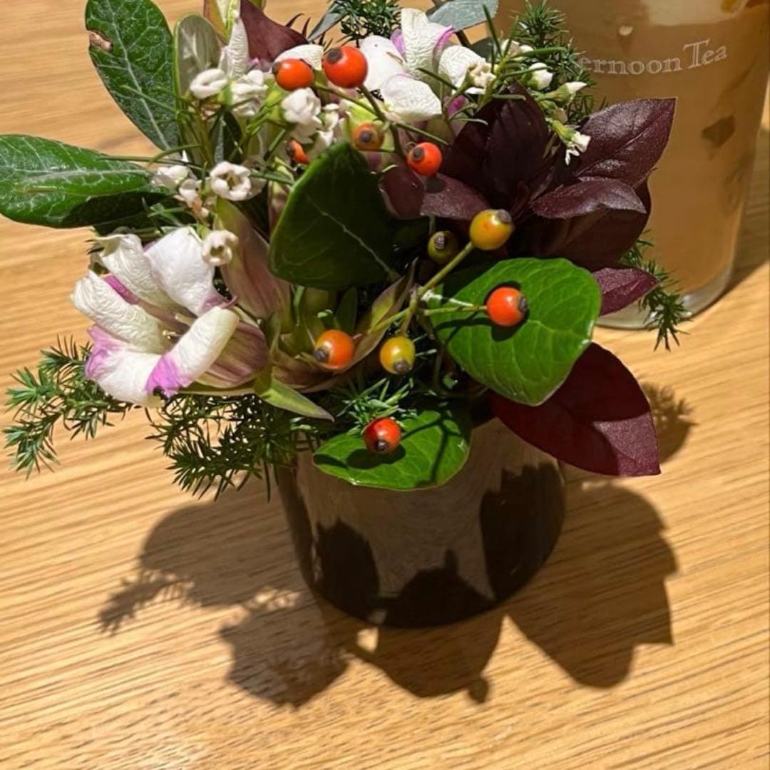 造花 T.space -flower garden exterior- 三重県津市にある小さなお店です