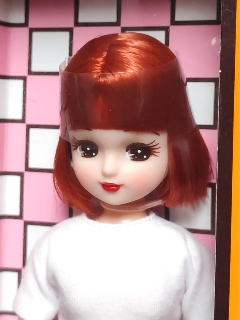 2016年 日本橋オリジナル リカちゃん 髪色違い版 赤髪 リカちゃん