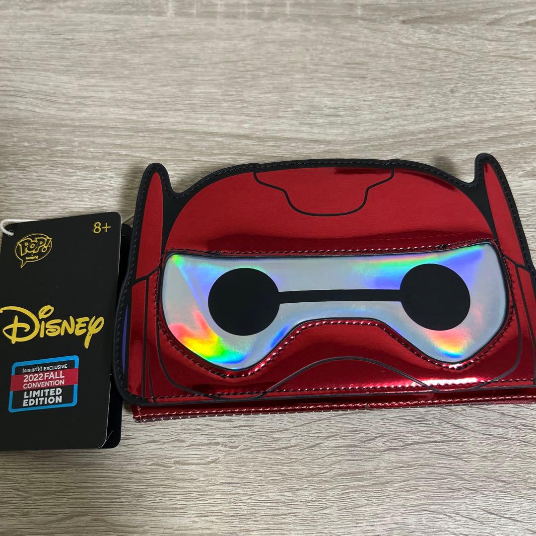 日本未発売？ Loungeflyディズニー ベイマックス 財布 - メルカリ