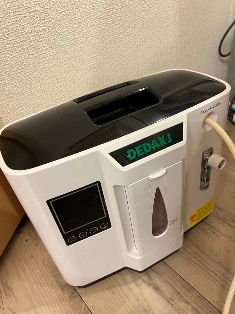 DEDAKJ 酸素濃縮器 ホワイト - メルカリ
