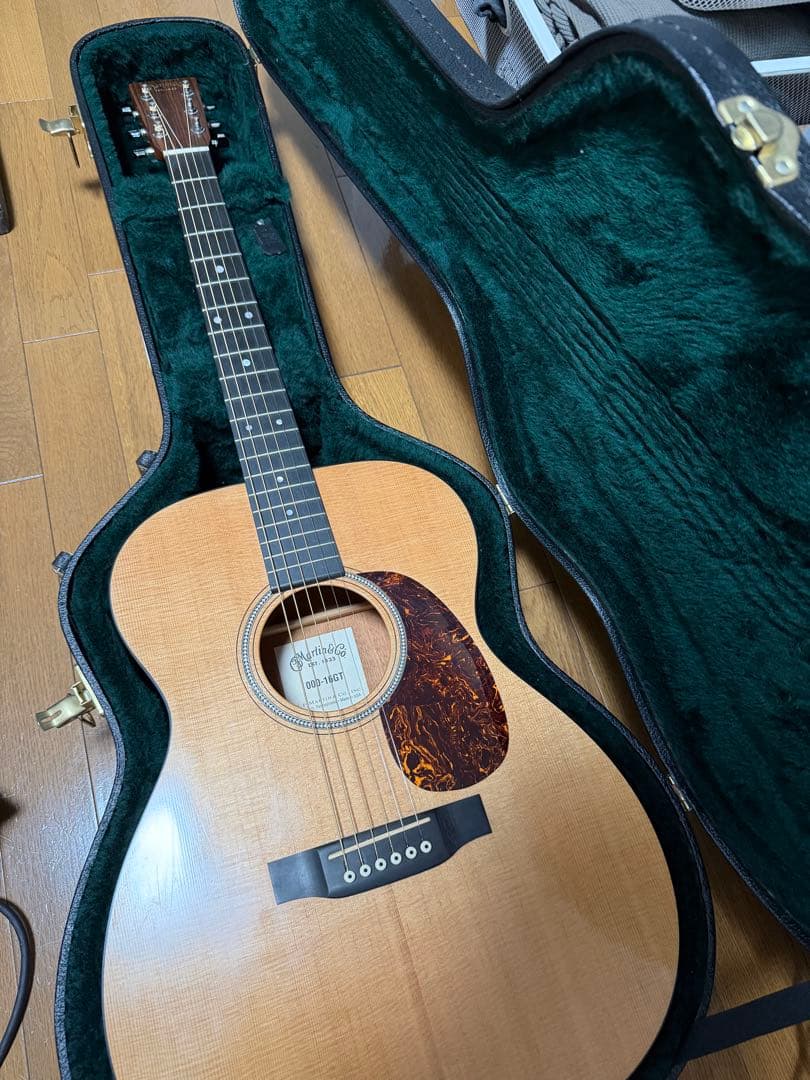 2014年Martin ooo-16GT USA製 アコースティックギター - メルカリ