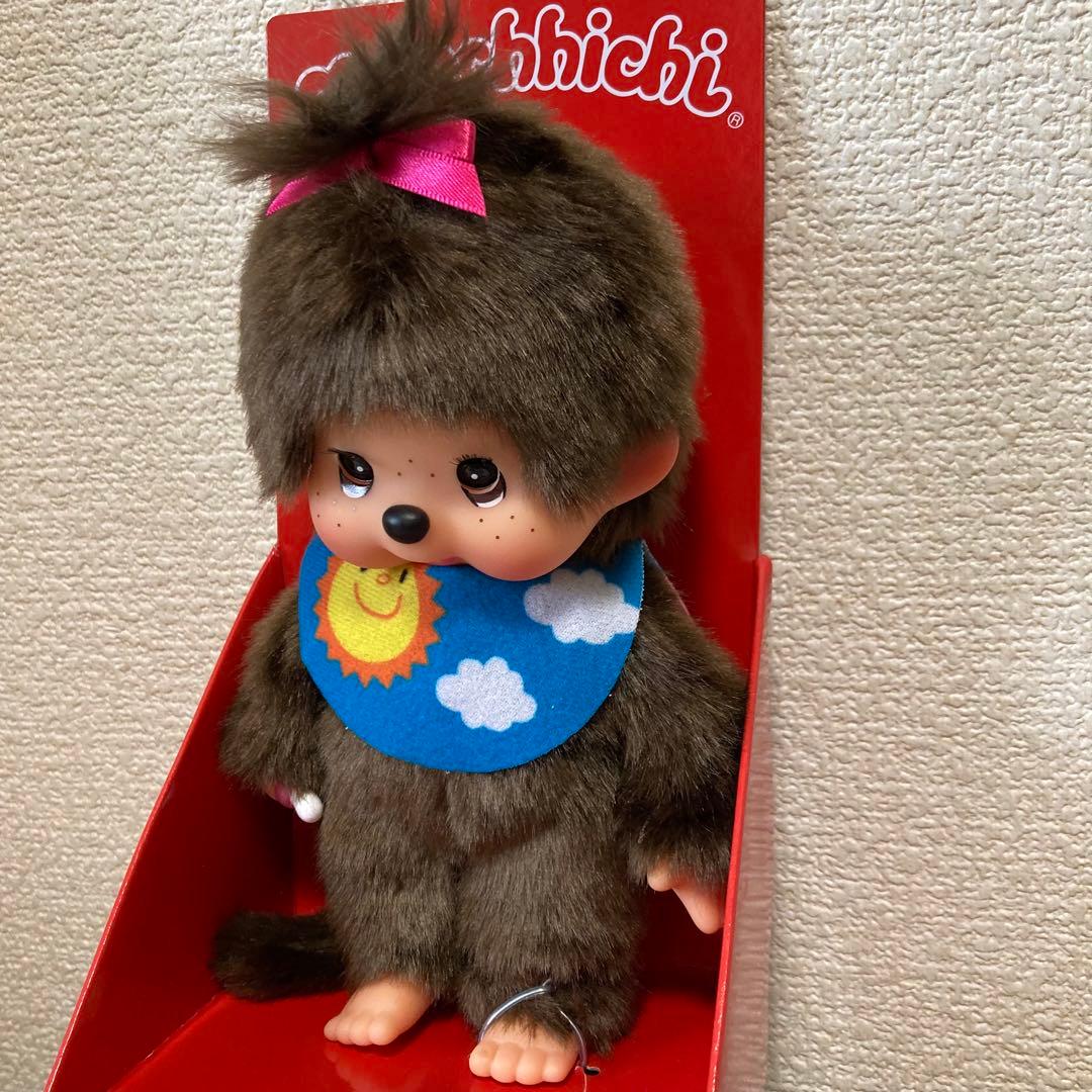 新品】モンチッチ海外限定女の子Sぬいぐるみ目を閉じる ベージュ男の子