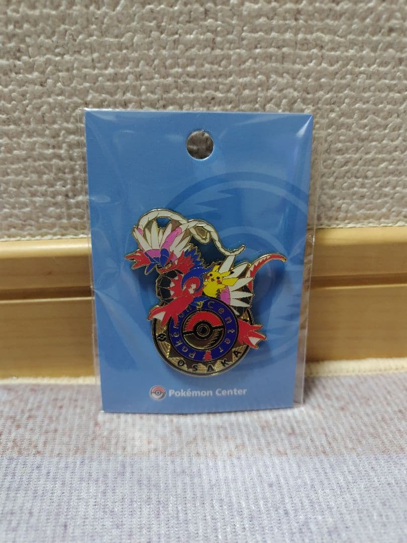 大阪梅田限定】ポケモンセンター大阪 ピンバッジ - メルカリ