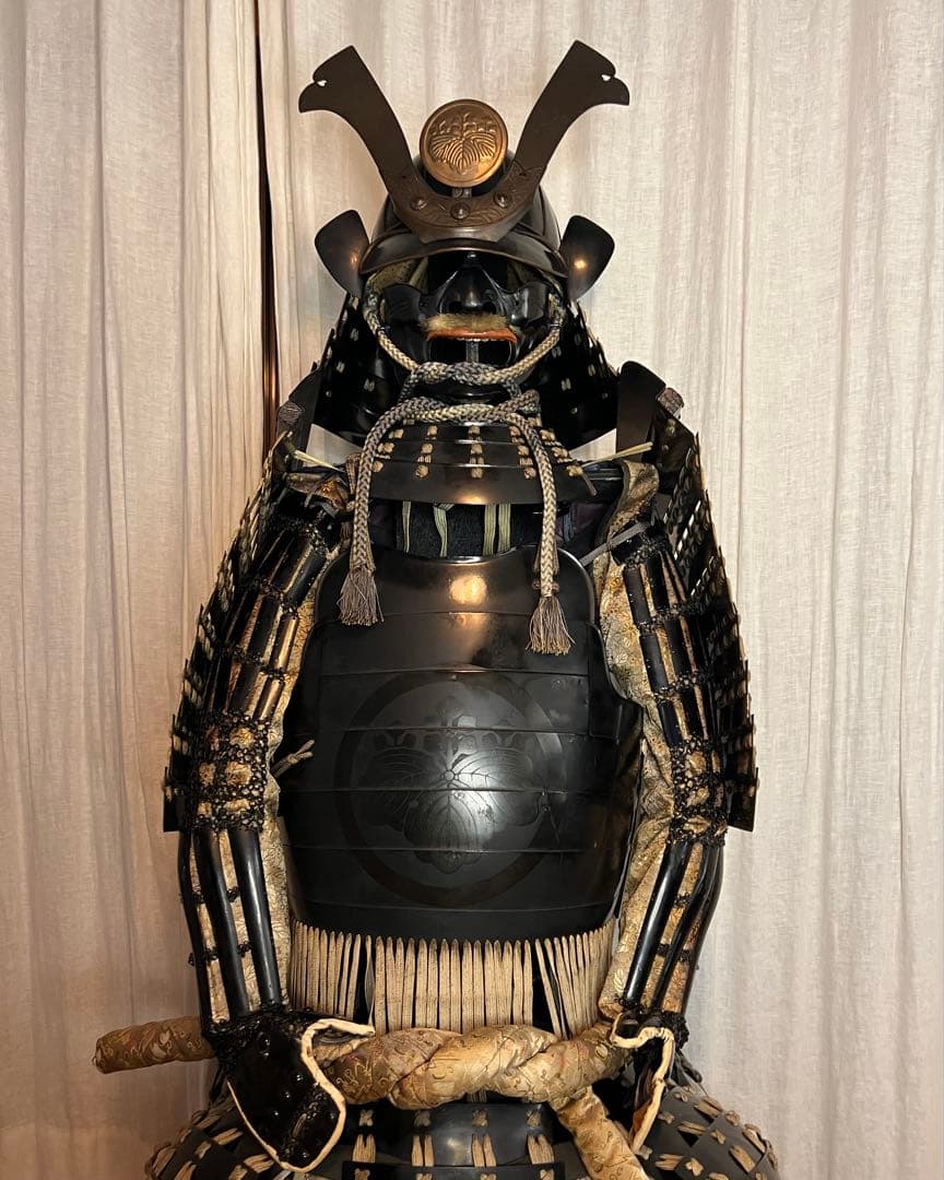 Patra様専用】丸武産業製【鎧•甲冑】黒色紺糸威当世具足【鎧立て•櫃付