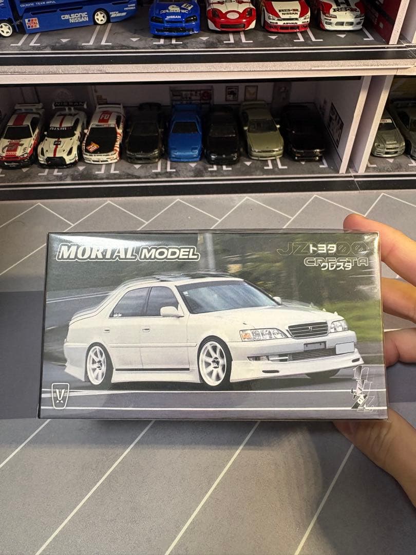 モータルモデル1/64 トヨタ クレスタ 2.5 ルラーンG JZX100 - メルカリ