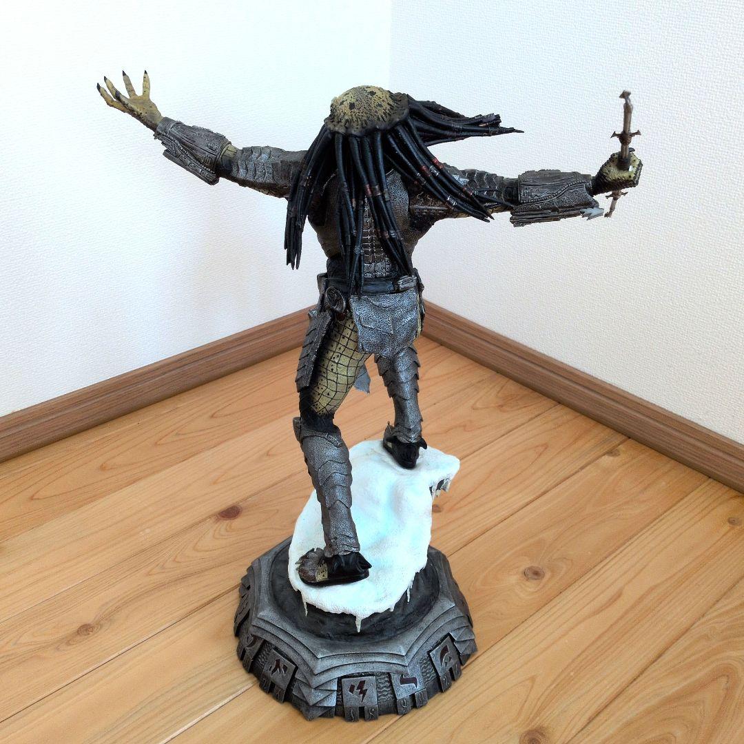 希少✦箱付き】サイドショウ スカープレデター AVP スタチュー - メルカリ