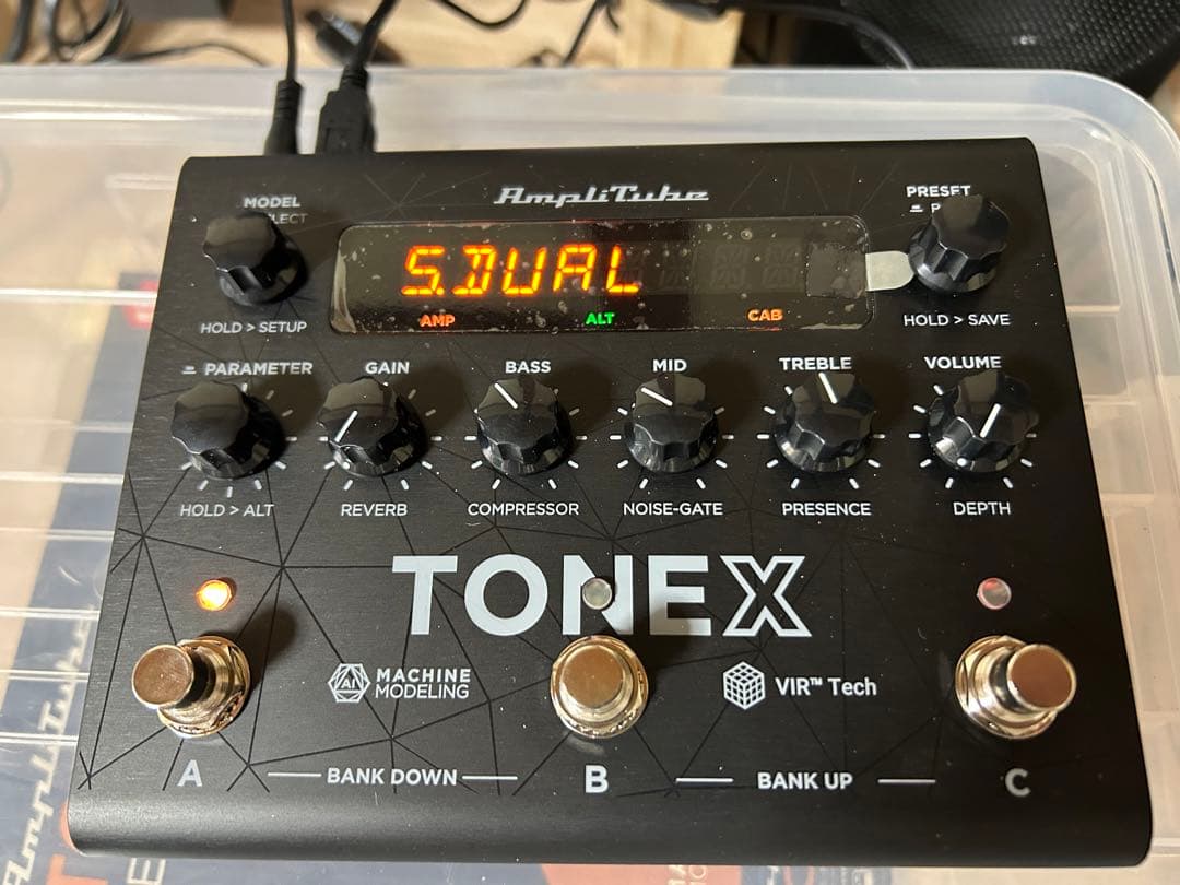 新品同様　IK Multimedia TONEX Pedal 最新バージョン IK Multimedia TONEX Pedal Amp Modeling Effect | American Musical