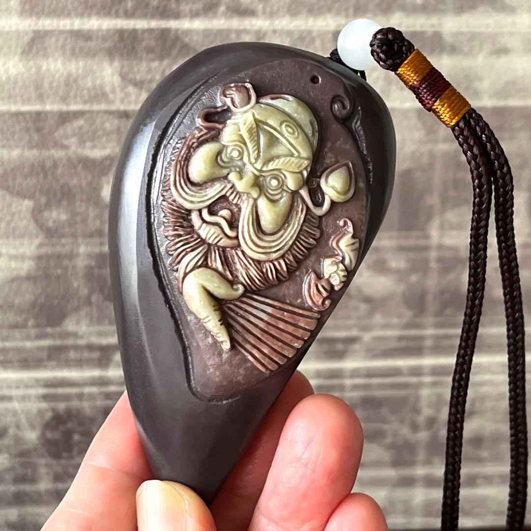 アンティーク 天然 紫翡翠 硬玉 ジェダイト 140.5g 彫刻 神 魔除け