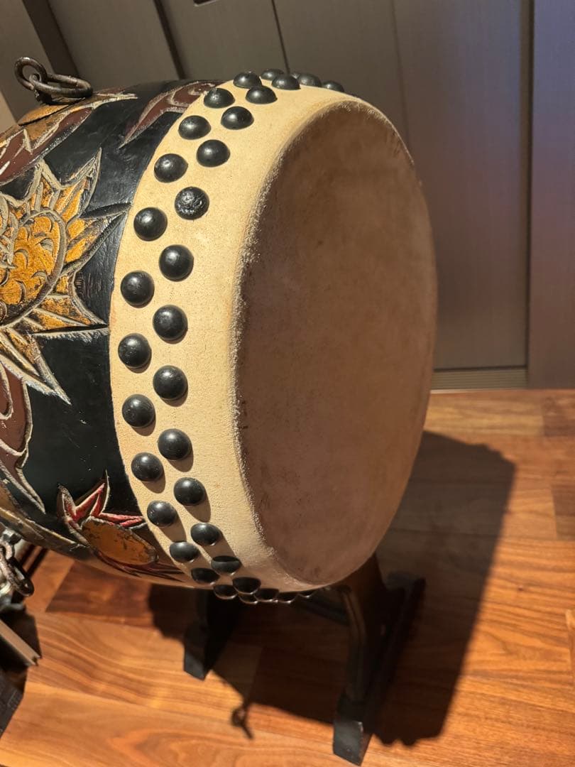 良品】 和太鼓 龍彫り 尺3 台付 - メルカリ