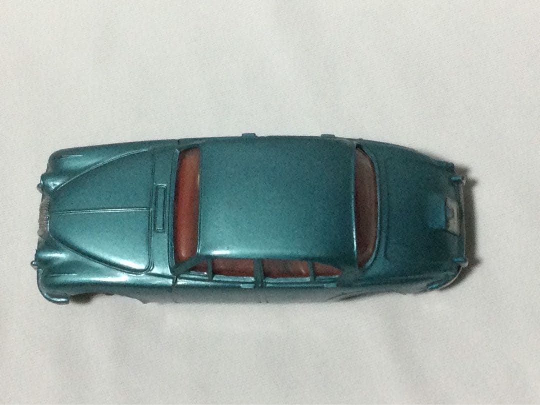 DINKY TOYS DAIMLER 2.5 LITRE ミニカー 昭和41年 - メルカリ