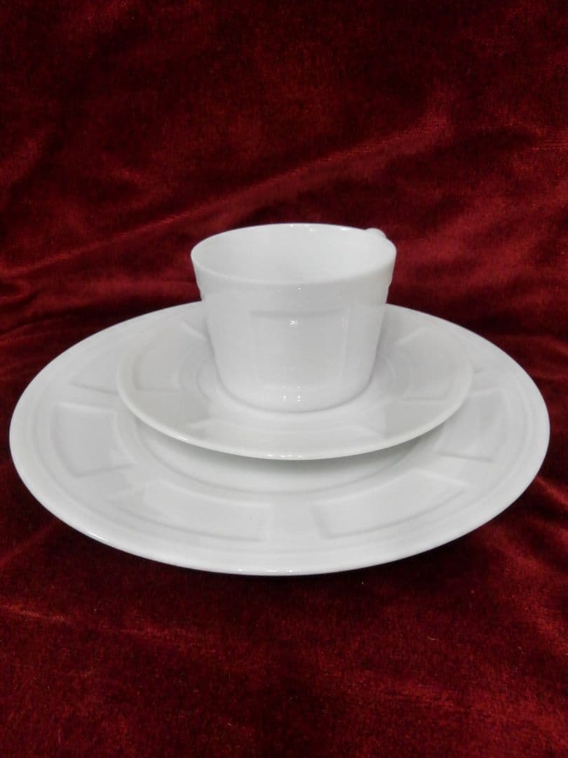 BERNARDAUD ベルナルドの【Phuketプーケット］シリーズの三点セット