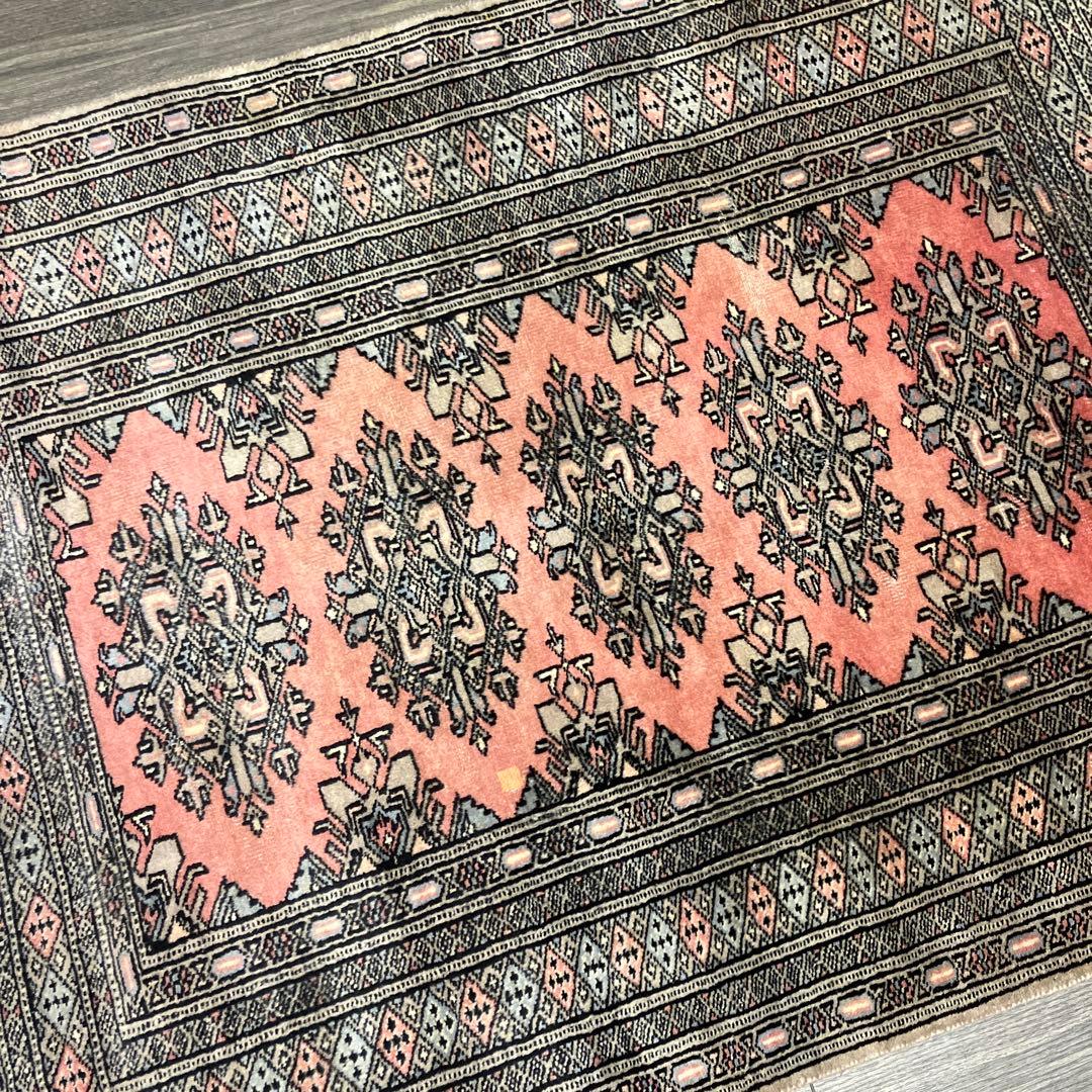 130x90cmカシミリヤンのアンテイーク絨毯トライバルラグ可愛いピンク