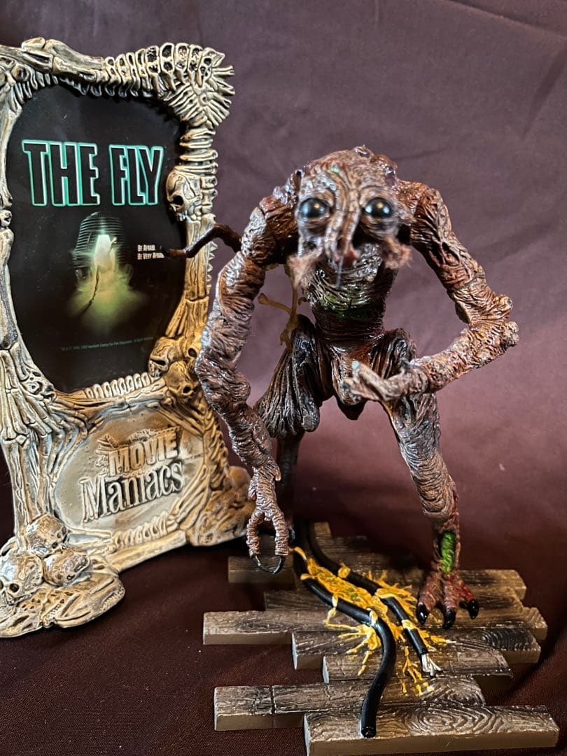 ザ・フライ」フィギュアThe Fly Movie Maniacs - メルカリ