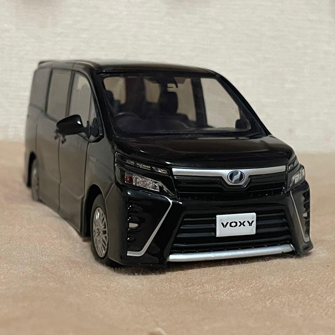 トヨタ VOXY ヴォクシー 80後期型 カラーサンプルミニカー 非売品