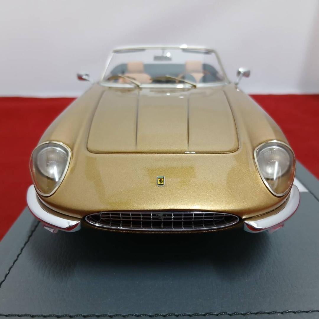 BBRミニカー 1/18 Ferrari フェラーリ 365 カリフォルニア Amazon.com: BBR 1966 Ferrari 365 California S/N 9935 Convertible