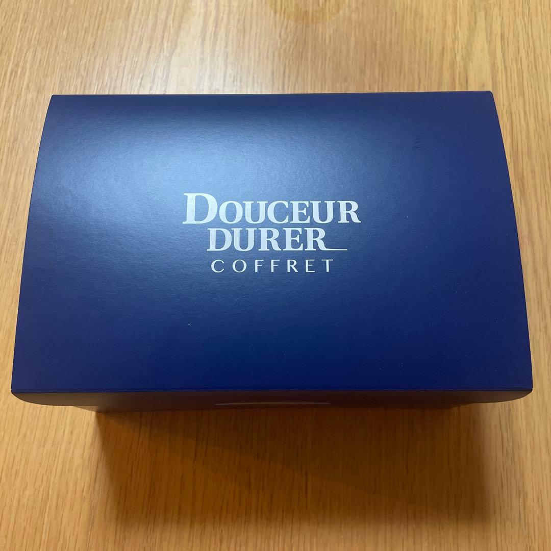 DOUCEUR DURER ドゥース・デュレ コフレ ミキ 三基 - メルカリ
