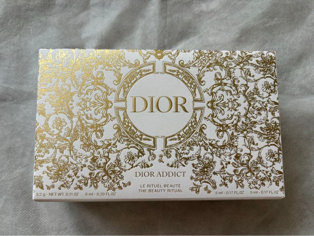 DIOR ディオール ホリデー オファー ディオール / ディオール ホリデー オファーの公式商品情報｜美容