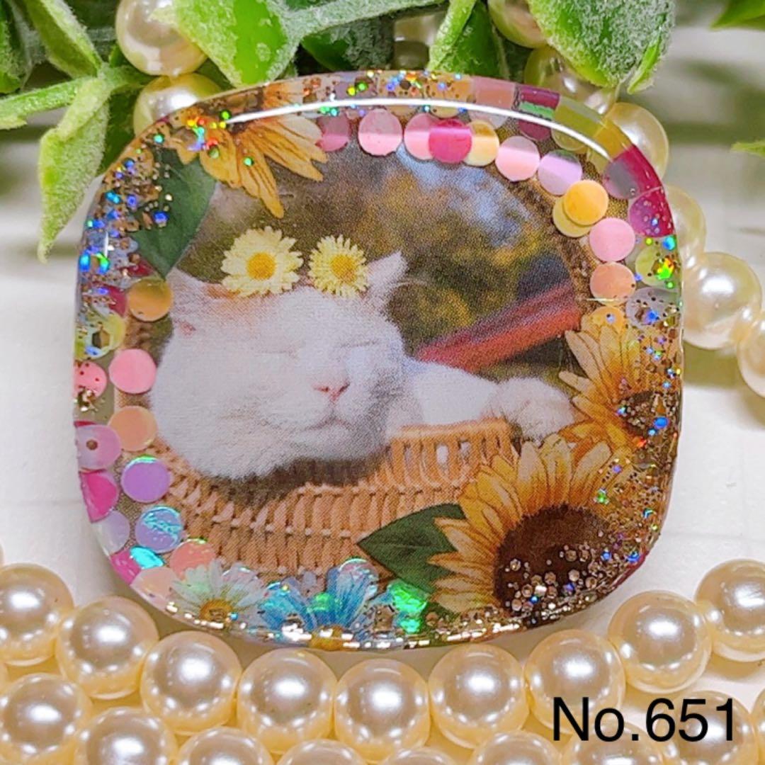 No.323❤猫 美女❤レジンヘアゴム ブローチ