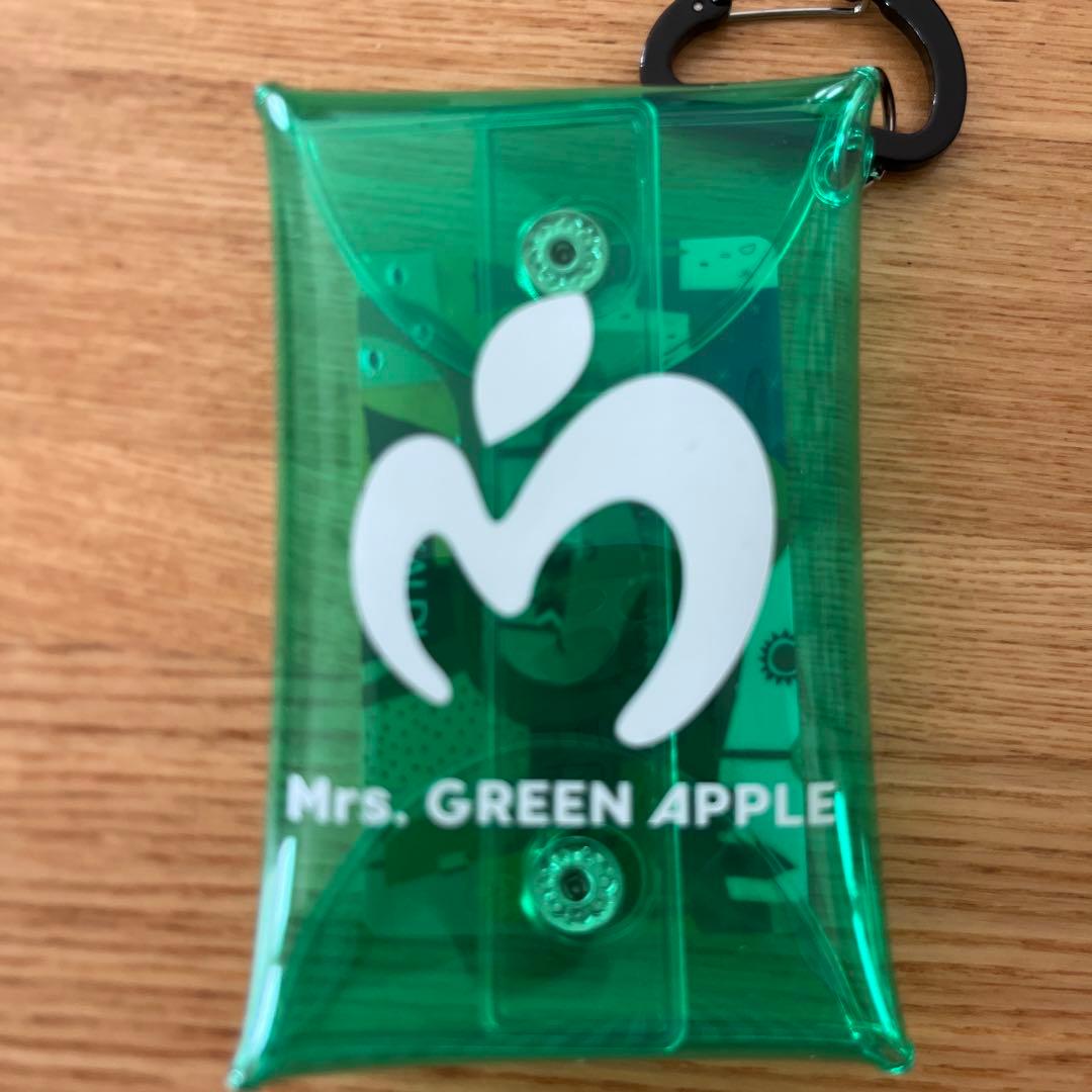 Mrs. GREEN APPLE ビニールポーチ MGAエポスカード特典 - メルカリ
