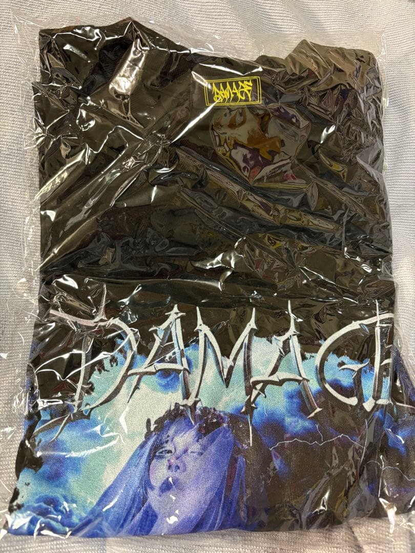キズ 単独公演「星を踠く天邪鬼」Tシャツ　実写 キズ 単独公演「星を踠く天邪鬼」OFFICIAL GOODS | キズ OFFICIAL WEB SITE