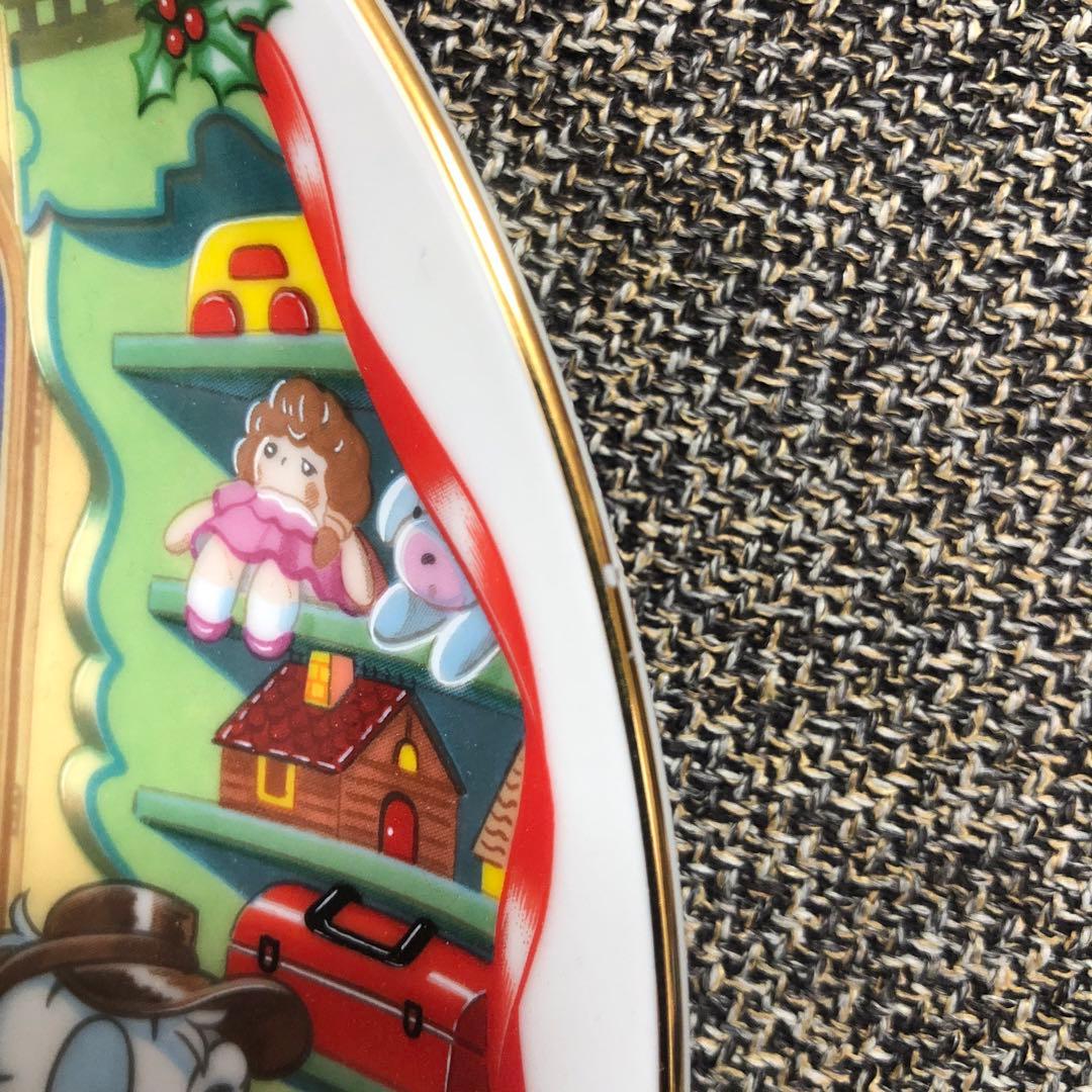 美品】東京ディズニーランド 1992年クリスマス絵皿 - メルカリ
