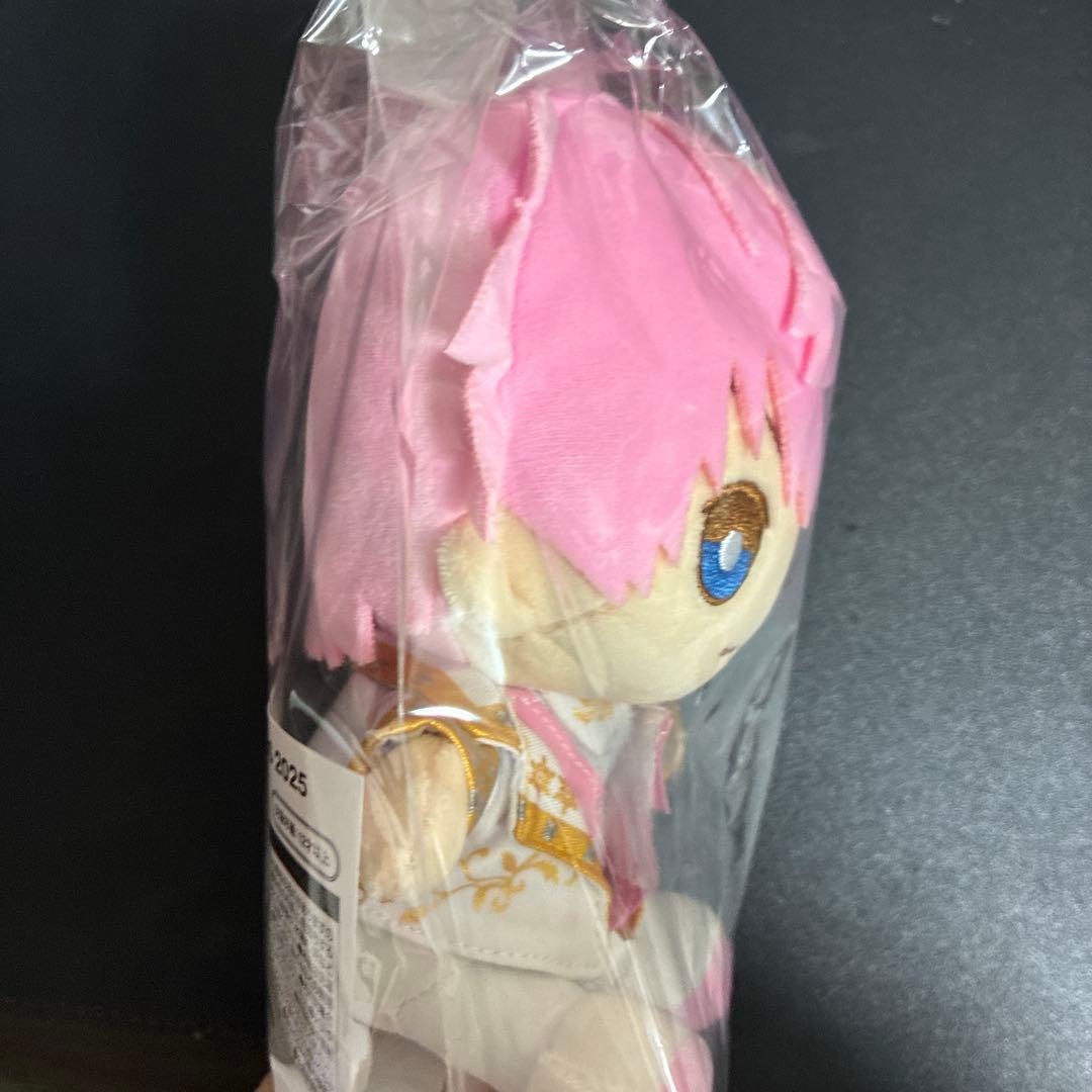 さとみくんバースデーグッズ おすわりぬいぐるみ - メルカリ