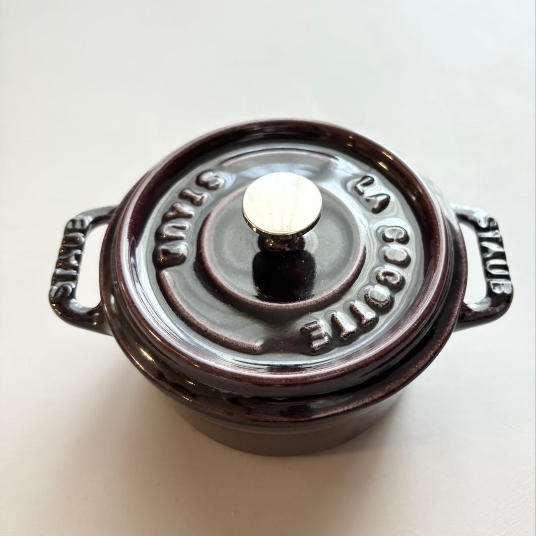 STAUB ピコ・ココット ラウンド　10cm オーベルジン　ナス　ココテン　② STAUB ピコ・ココット ラウンド 10cm | 新着 | plywood(プライウッド)
