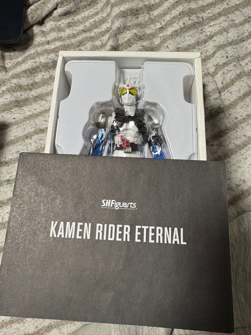 S.H.Figuarts(真骨彫)仮面ライダーエターナル仮面ライダージョーカー