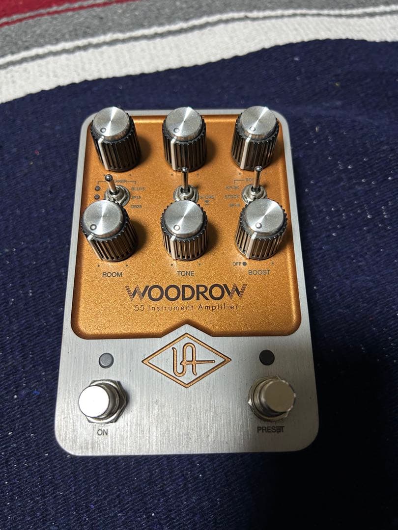 ギター UNIVERSAL AUDIO UAFX WOODROW Amazon.com: Universal Audio UAFX Woodrow '55 Instrument Amplifier
