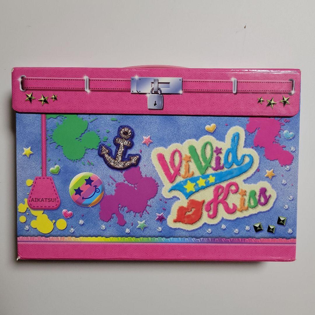 アイカツ トランク型カード入れ ViVid Kiss - メルカリ