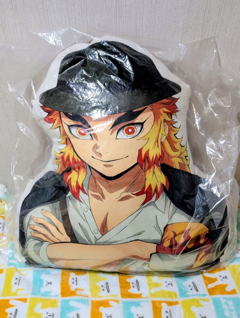 新品未使用 煉獄杏寿郎 太陽の都市伝説 ダイカットクッション - メルカリ