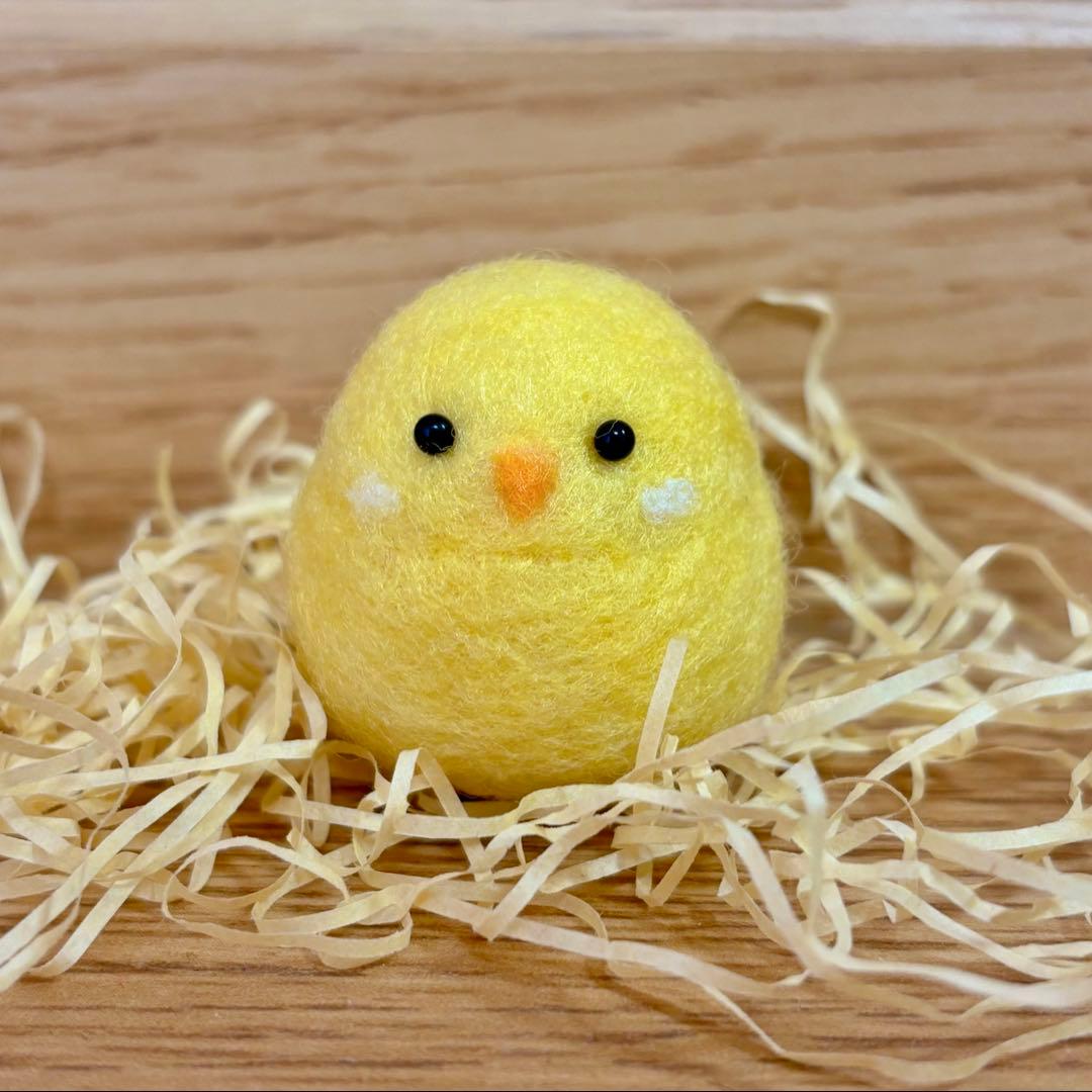 現在オーダーストップ中】羊毛フェルト セキセイインコ ハンドメイド