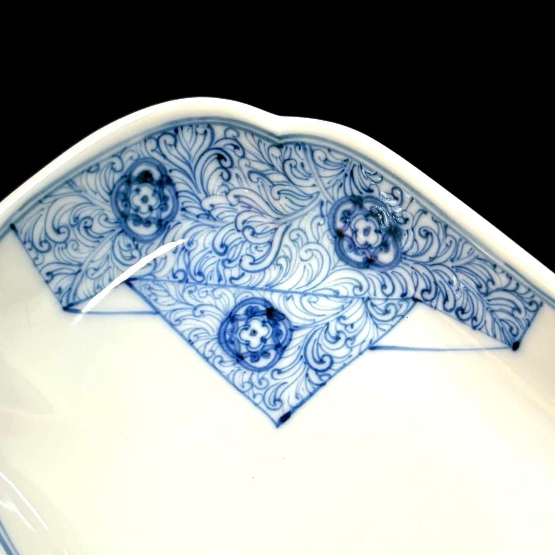 中古美品✨九谷焼 宮内庁御用達 長左窯 青華祥瑞小紋 輪花長皿✨中皿