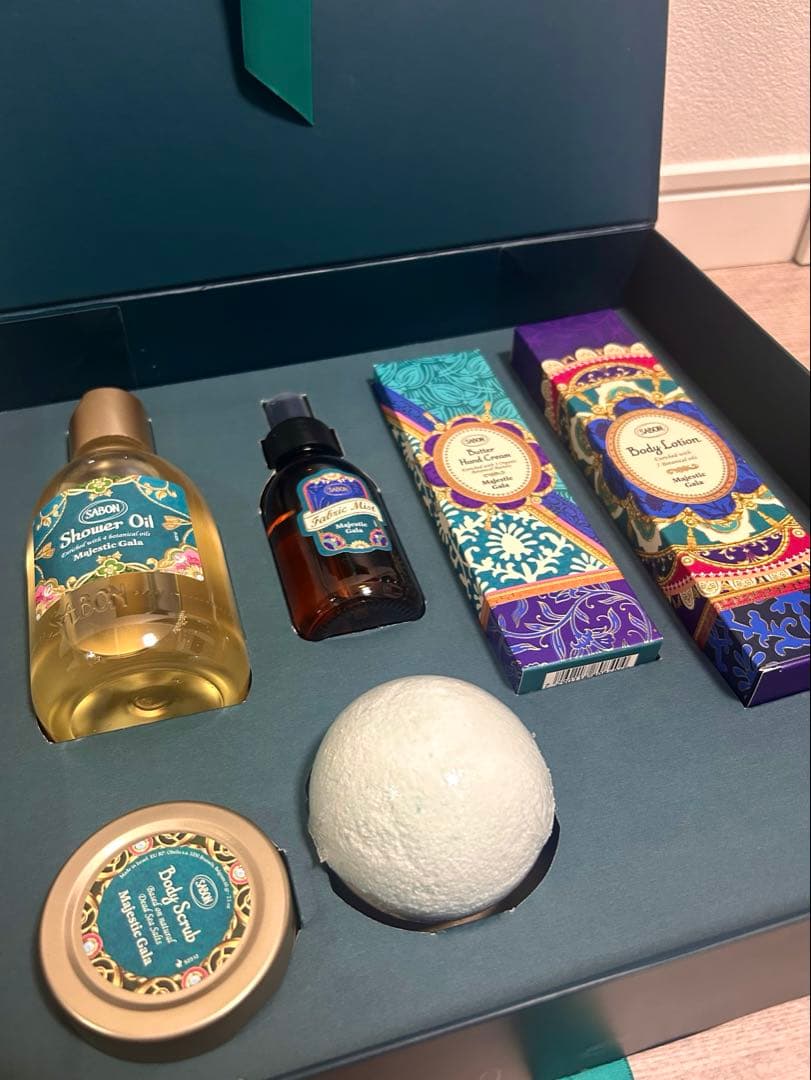 SABON ホリデーギフト マジェスティック・ガラ ホリデーギフト (マジェスティック・ガラ)』 | SABON (サボン)