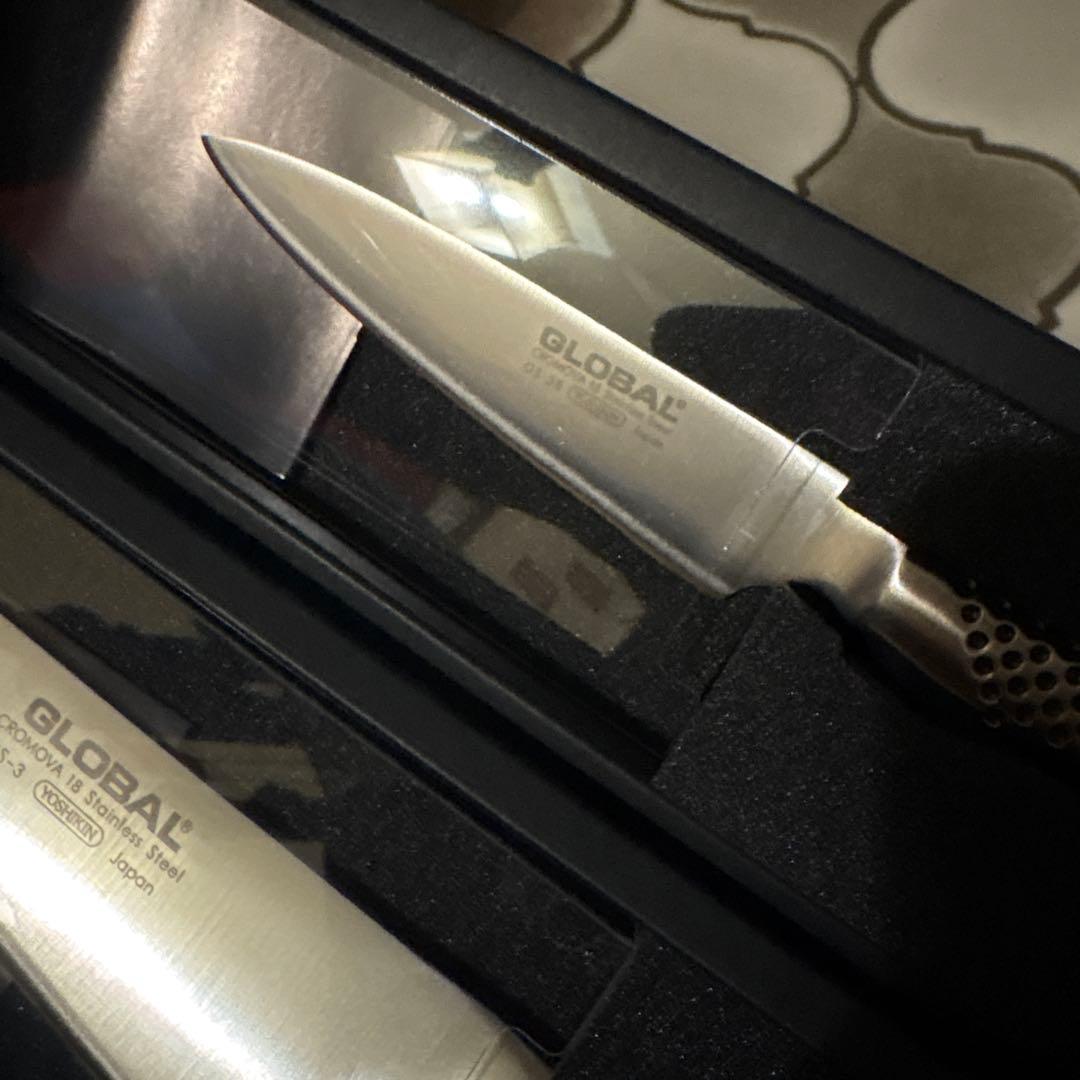 新品の未使用品⭐︎GLOBAL CROMOVA 18 包丁2本セット - メルカリ