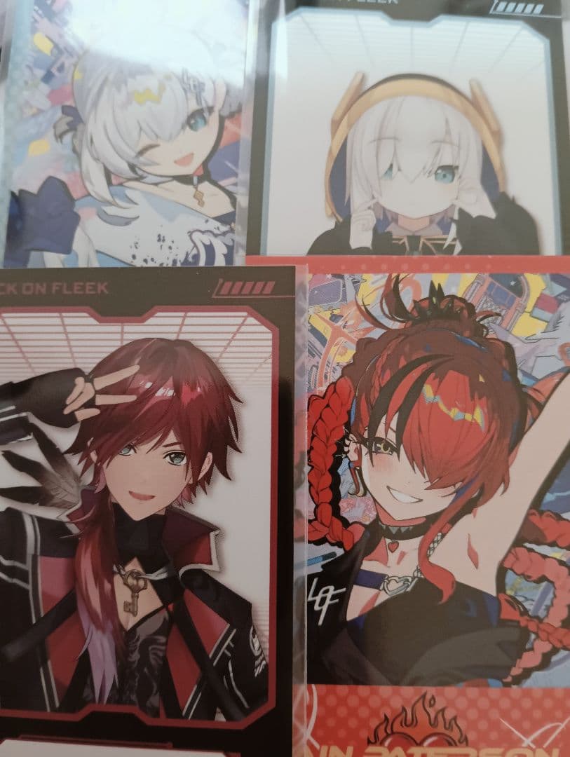 LOCK ON FLEEK ロクフリ ローレン・イロアス チェキ風カード - メルカリ