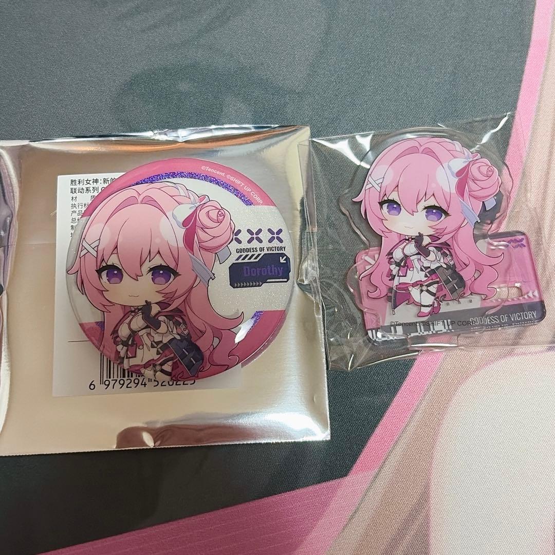 NIKKE ドロシー 中国限定 缶バッジ アクリルスタンド アクスタ - メルカリ