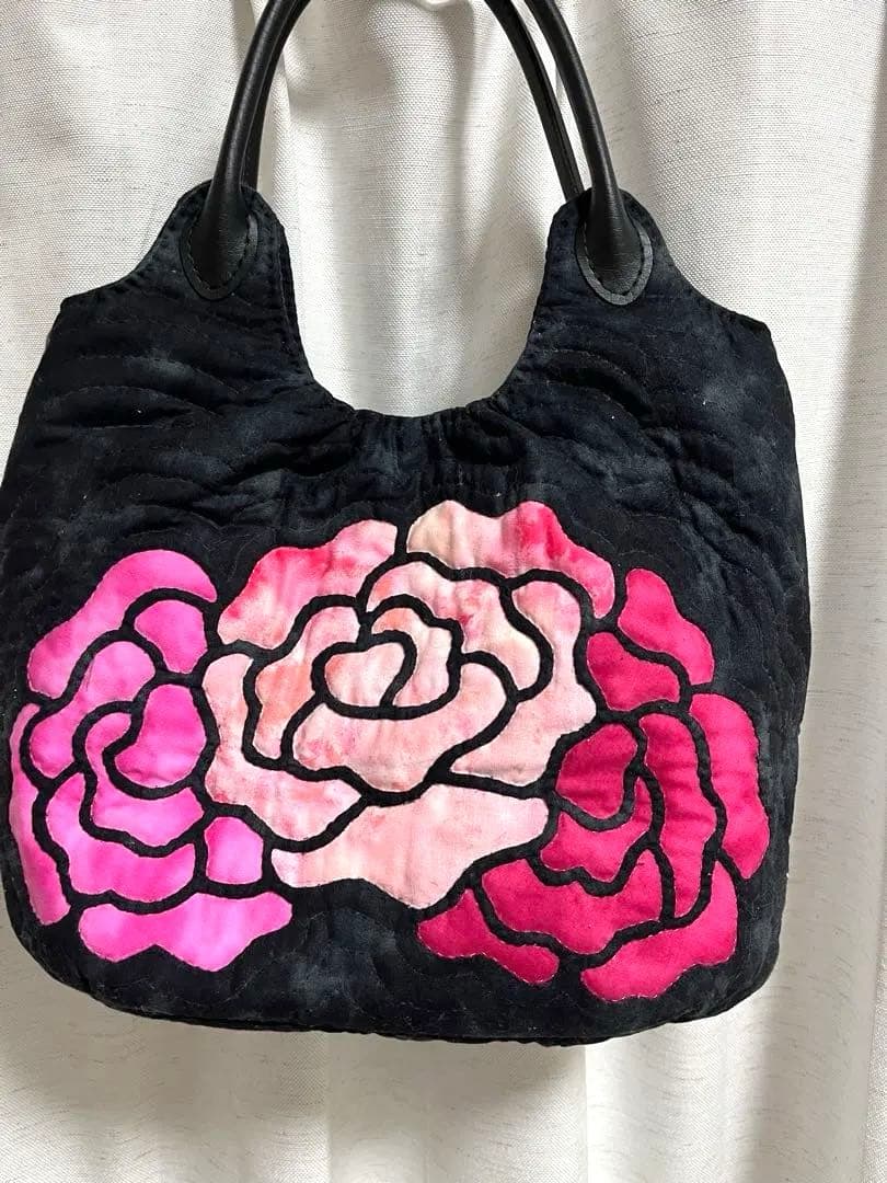 【ハワイアンキルト】　トートバッグ オールドローズ〜Classic Rose〜 ハワイアンキルト】 トートバッグ オールドローズ〜Classic Rose