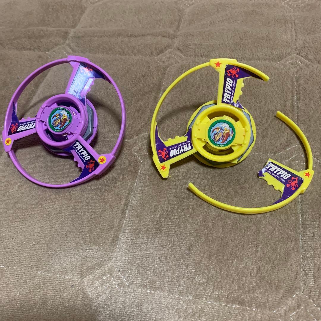 爆転シュートベイブレード トライピオ 紫 黄 ※ジャンク品 - メルカリ