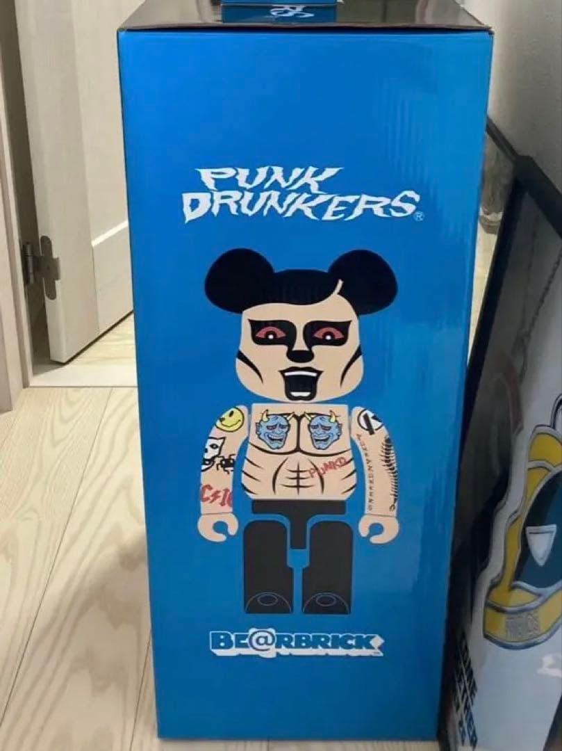 PUNK DRUNKERS BE@RBRICKあいつ(TATTOO)1000％ - メルカリ