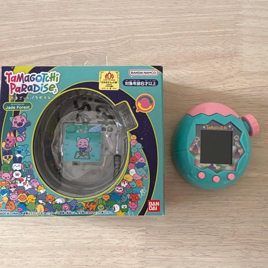 たまごっちパラダイス ジェイドフォレスト(保護フィルム付き) 保護フィルム付】たまごっちパラダイス ジェイドフォレスト Jade
